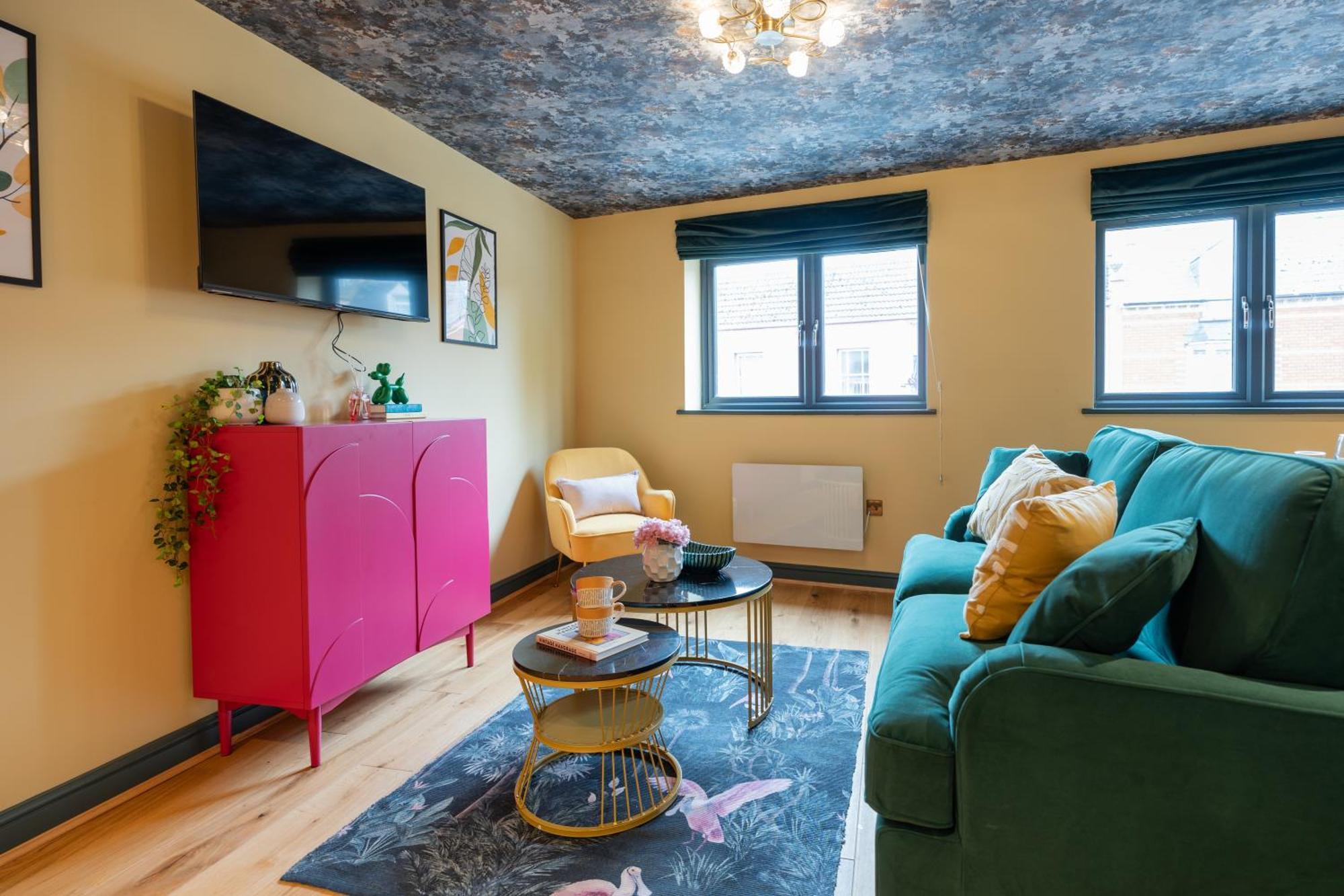 Apartment Dreamer - 1 Bedroom Luxury By Mint *